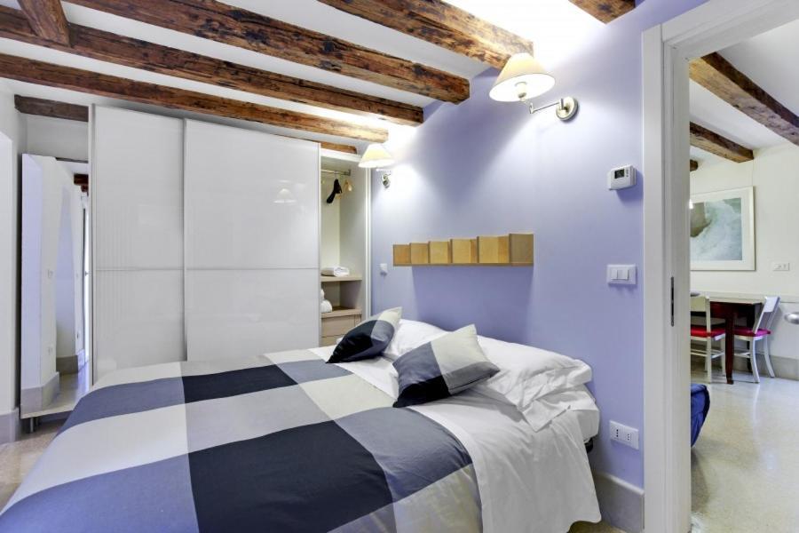 Cozy Apartment Up To 4 In Biennale Giardini By Bricola Apartments Venezia Eksteriør bilde