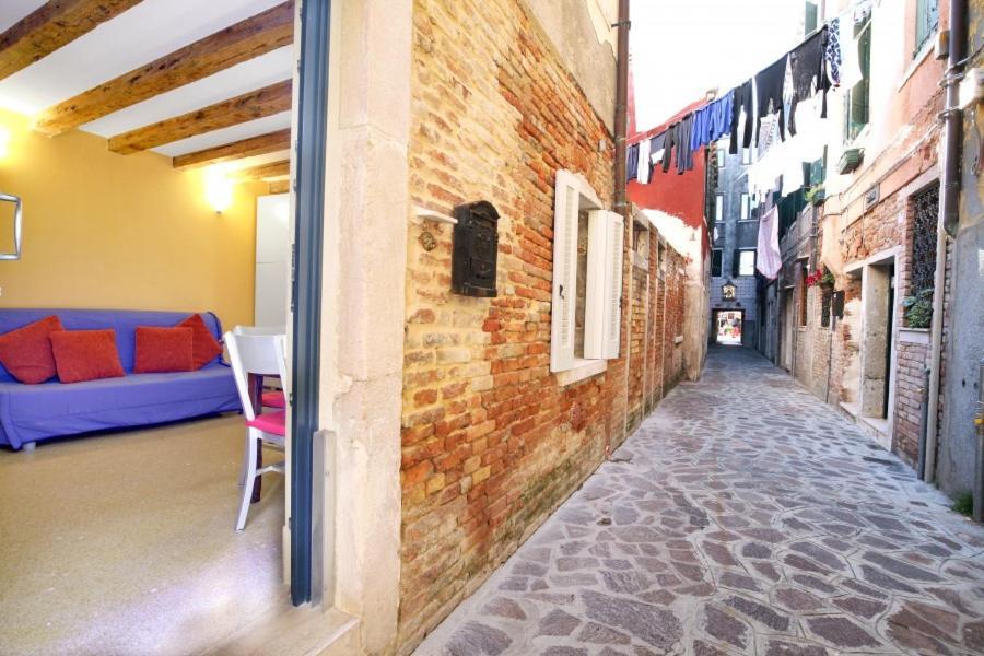 Cozy Apartment Up To 4 In Biennale Giardini By Bricola Apartments Venezia Eksteriør bilde